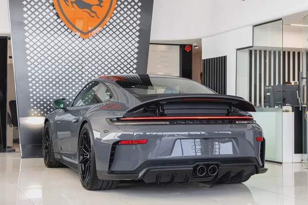 PORSCHE 911 GT3 TOURING | PCCB Ceramic Brakes | DEALER WARRANTY AVAILABLE | HIGH SPEC | 2026