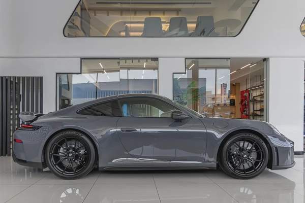 PORSCHE 911 GT3 TOURING | PCCB Ceramic Brakes | DEALER WARRANTY AVAILABLE | HIGH SPEC | 2026