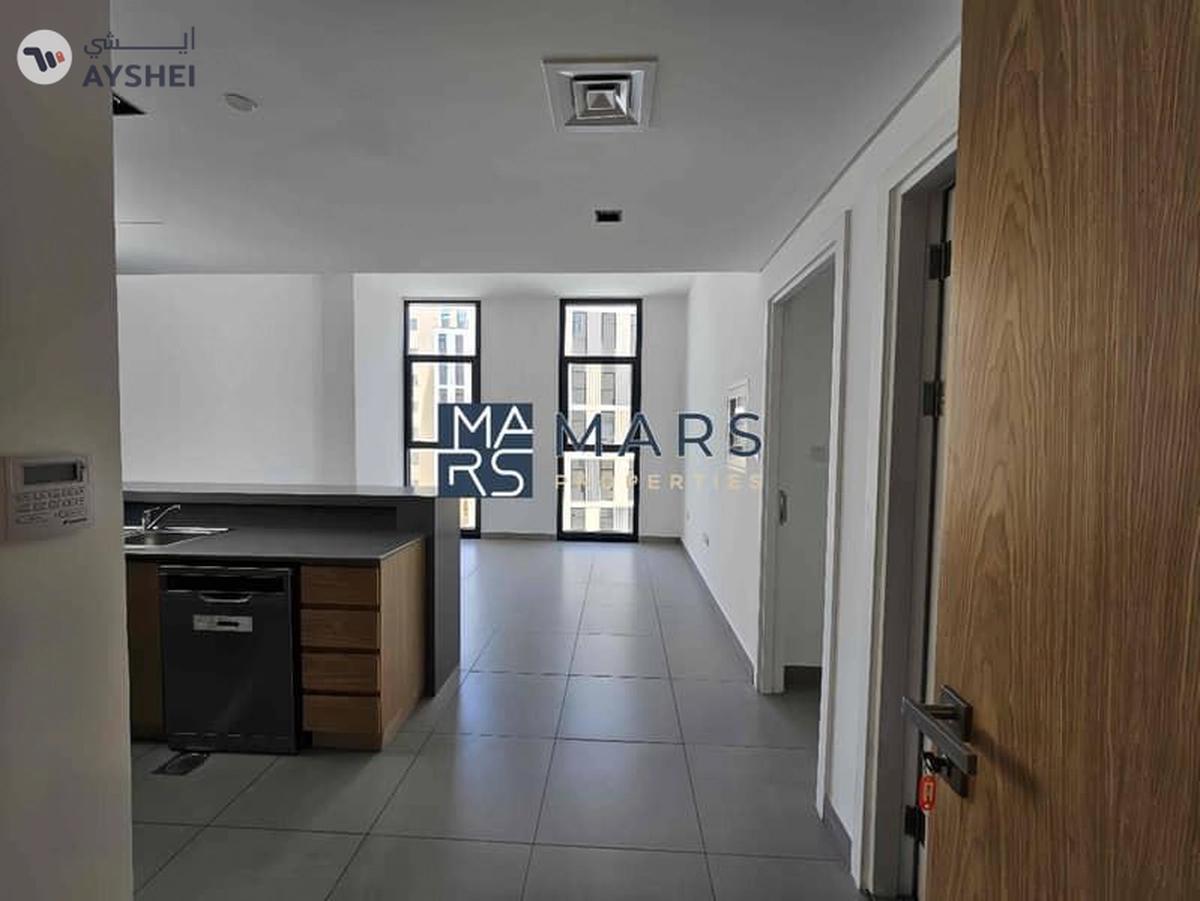 Bright & Modern | Premium location | Hot Deal-5-5