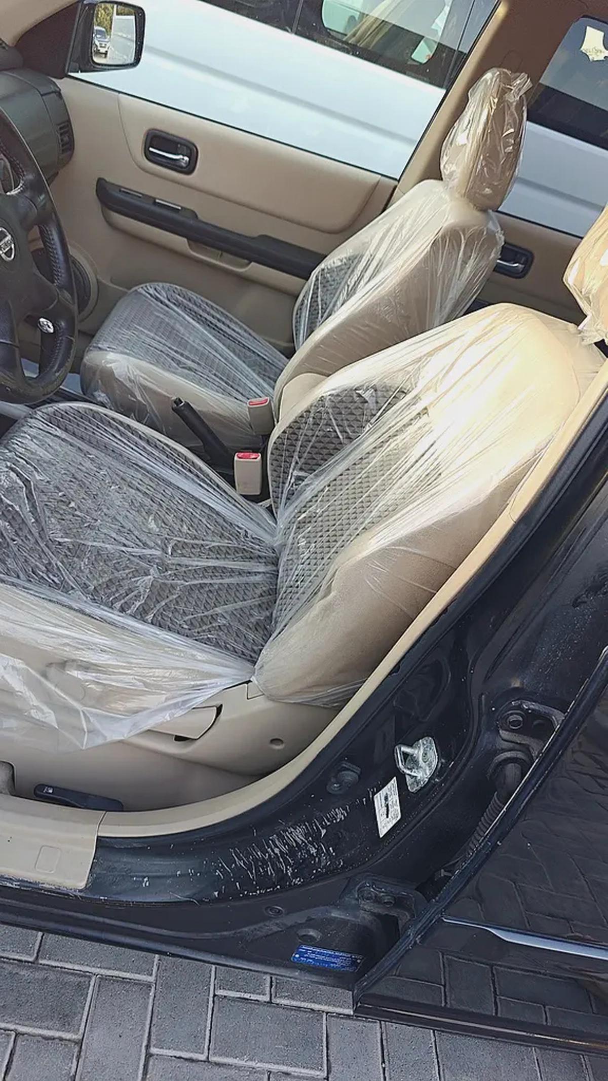 Nissan X-Trail GCC Spec 2010, 211,345 KMS, well-maintained, reliable engine, smooth drive. Spacious-12-12