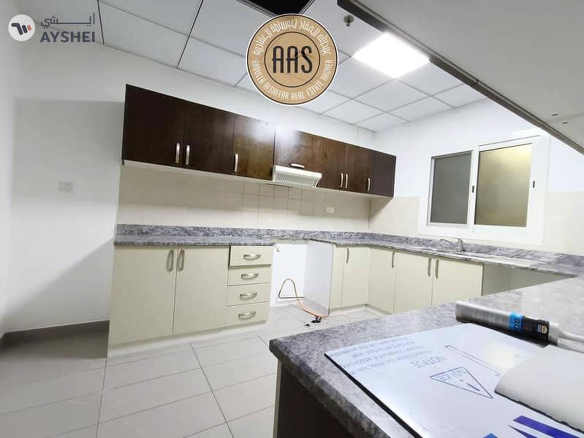 Chiller free huge luxurious both master room 2bhk with all facilities-12-12