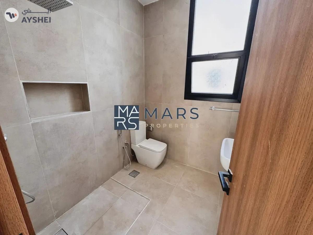 Spacious, Luxury, Brand New 4 Bedroom Stand Alone Villa with Close Kitchen-11-11