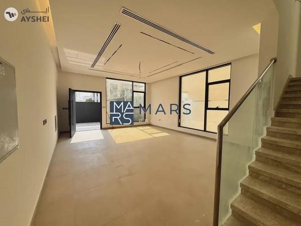 Spacious, Luxury, Brand New 4 Bedroom Stand Alone Villa with Close Kitchen