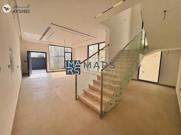 Spacious, Luxury, Brand New 4 Bedroom Stand Alone Villa with Close Kitchen