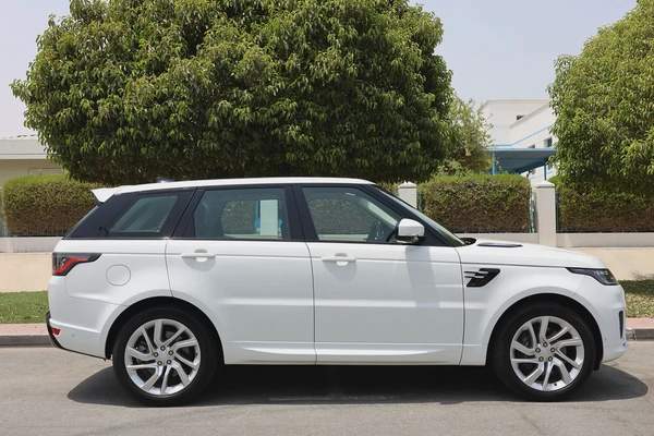 Land Rover Range Rover Sport HSE 2019 -117000km -GCC Specs