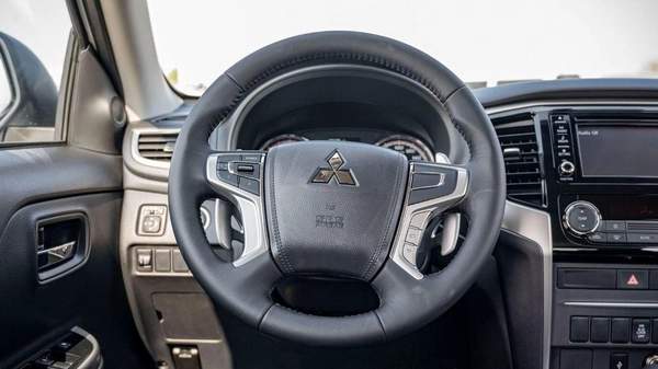 Mitsubishi L200 Mitsubishi L200 Sportero 2.4L Diesel 4x4 2025