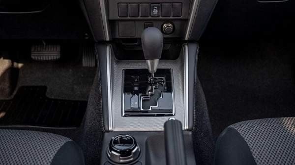 Mitsubishi L200 Mitsubishi L200 Sportero 2.4L Diesel 4x4 2025