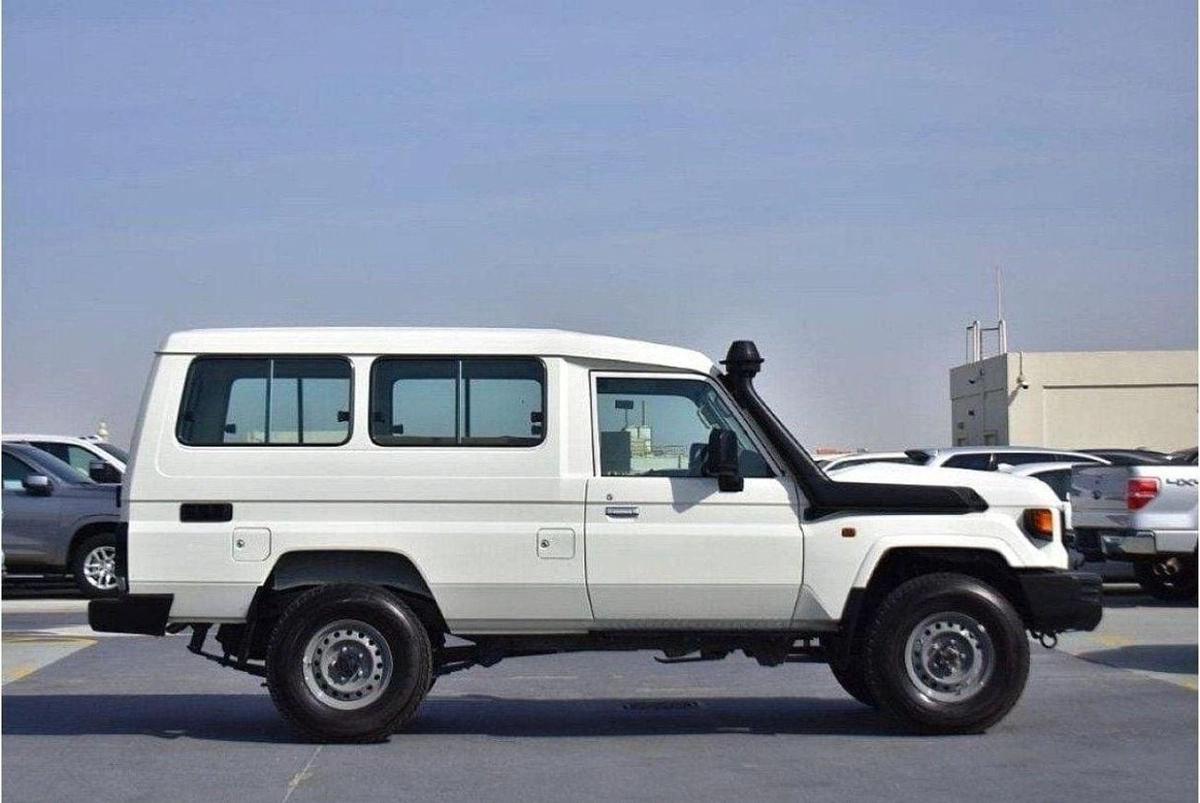 Toyota Land Cruiser 70 Toyota Land Cruiser Hard top LC78 4.2L Diesel V6 3doors 2024-1-1