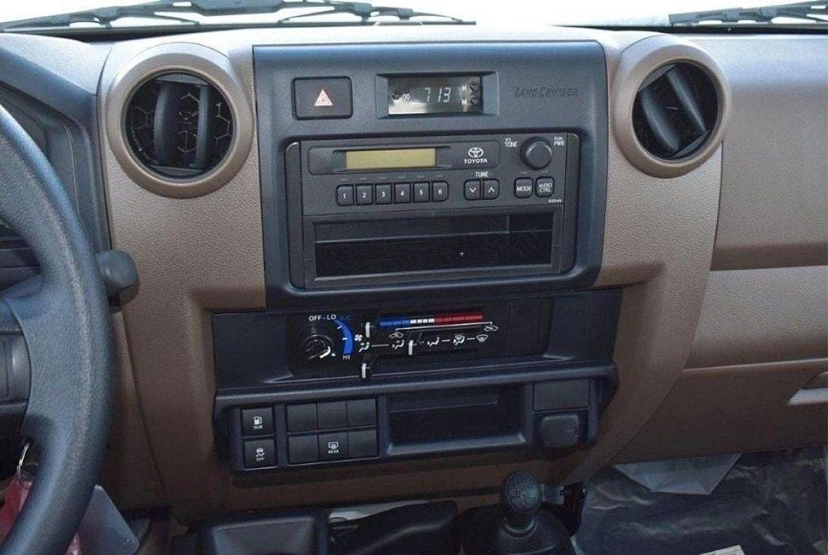 Toyota Land Cruiser 70 Toyota Land Cruiser Hard top LC78 4.2L Diesel V6 3doors 2024-7-7