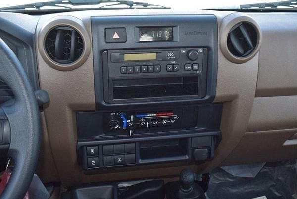 Toyota Land Cruiser 70 Toyota Land Cruiser Hard top LC78 4.2L Diesel V6 3doors 2024