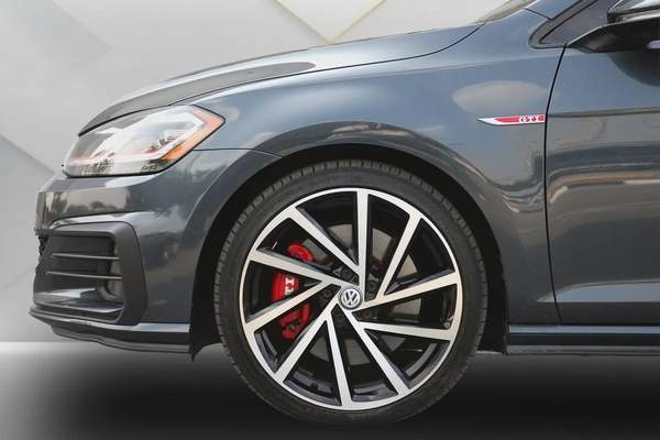 VOLKSWAGEN GOLF GTI - 2020 - FULLY LOADED - AMAZING CONDITION