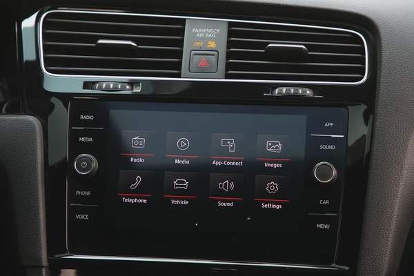 VOLKSWAGEN GOLF GTI - 2020 - FULLY LOADED - AMAZING CONDITION