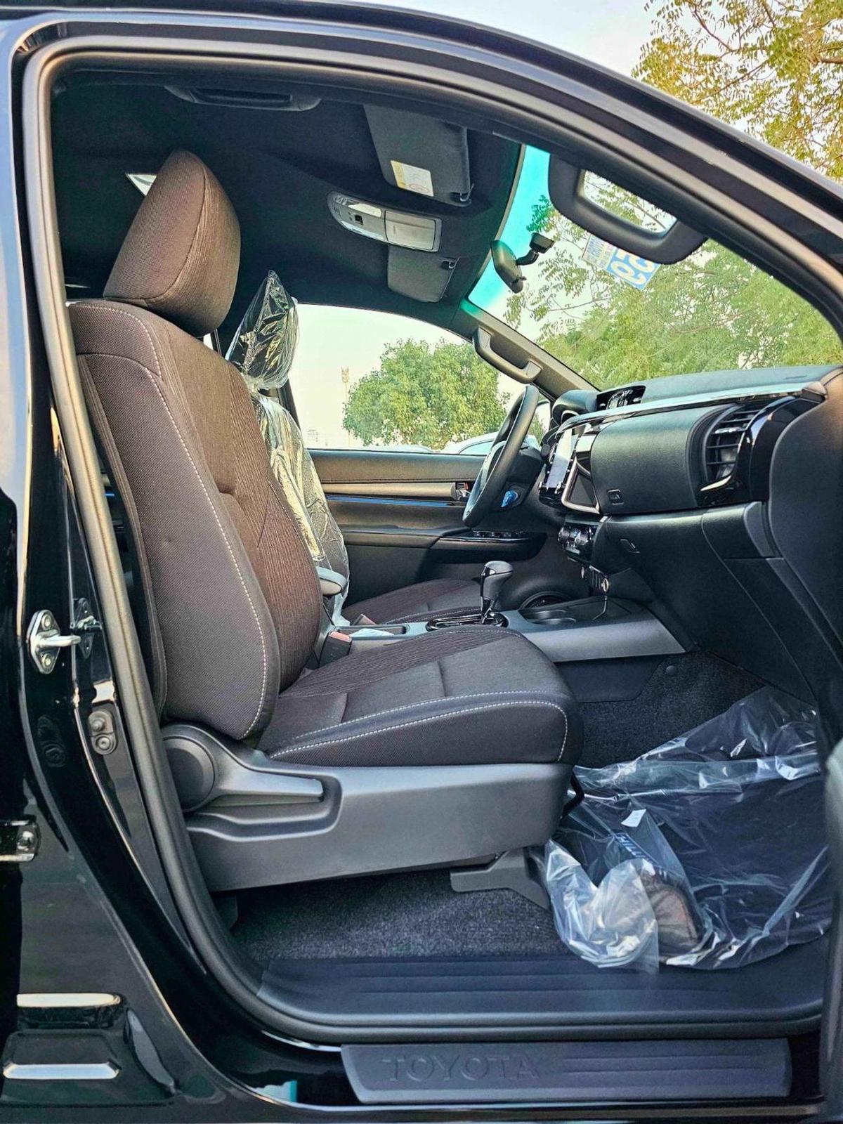 Toyota Hilux SR5 ADVENTURE / 4.0L V6 PETROL / 360 CAMERA / FR & REAR CAMERA / AUTO A.C (CODE # HADVKW)-8-8