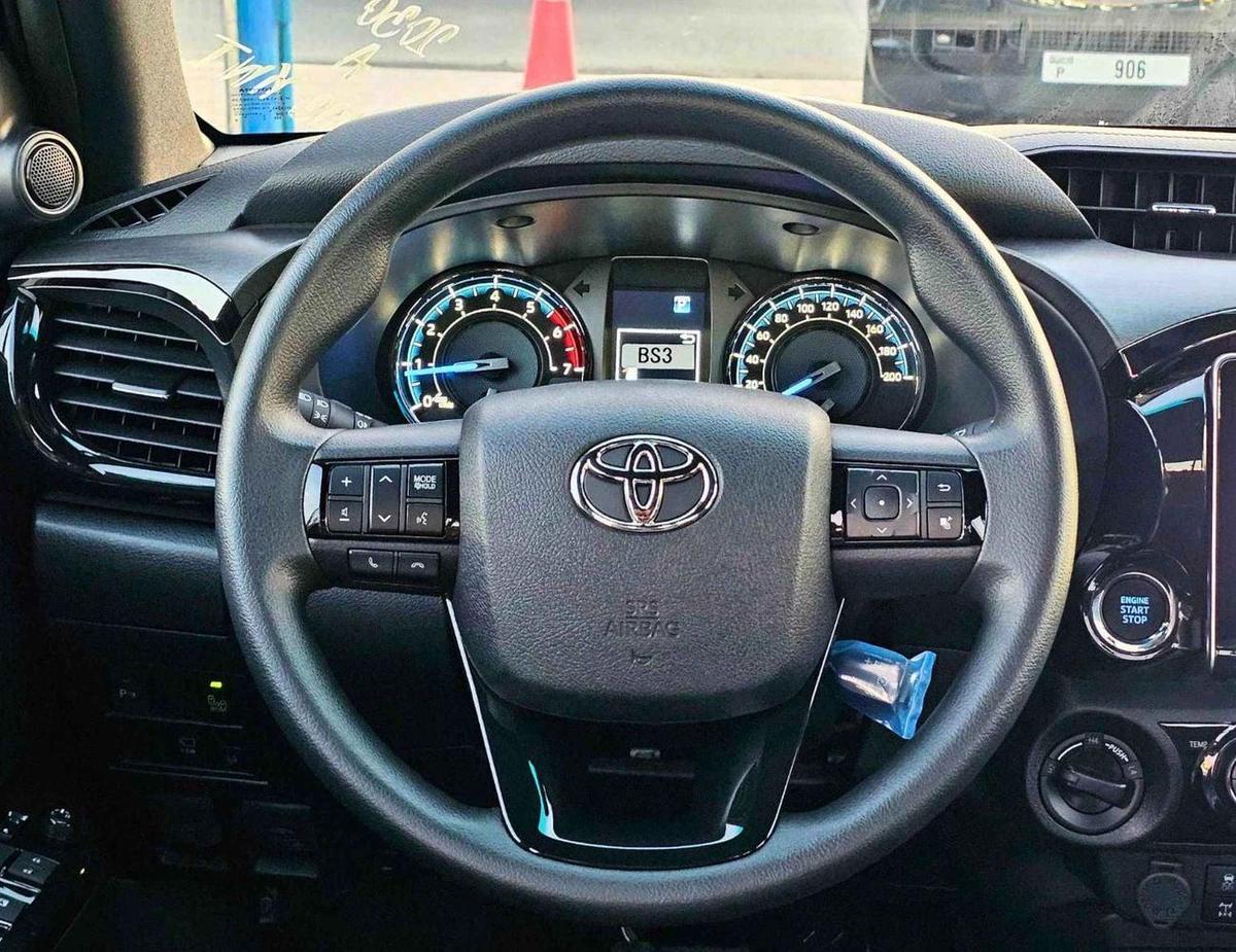 Toyota Hilux SR5 ADVENTURE / 4.0L V6 PETROL / 360 CAMERA / FR & REAR CAMERA / AUTO A.C (CODE # HADVKW)-12-12