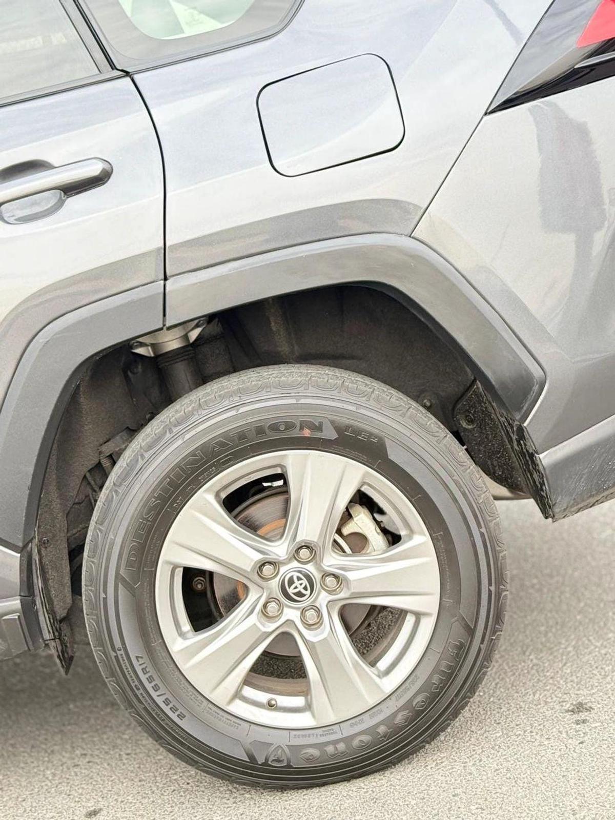 Toyota RAV4 XLE 2.5L push start 2024-9-9