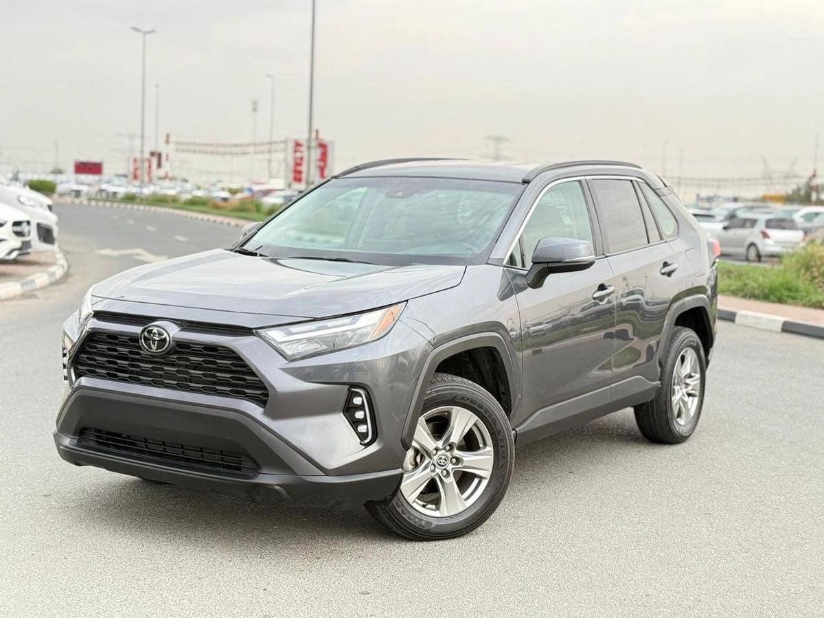 Toyota RAV4 XLE 2.5L push start 2024-10-10