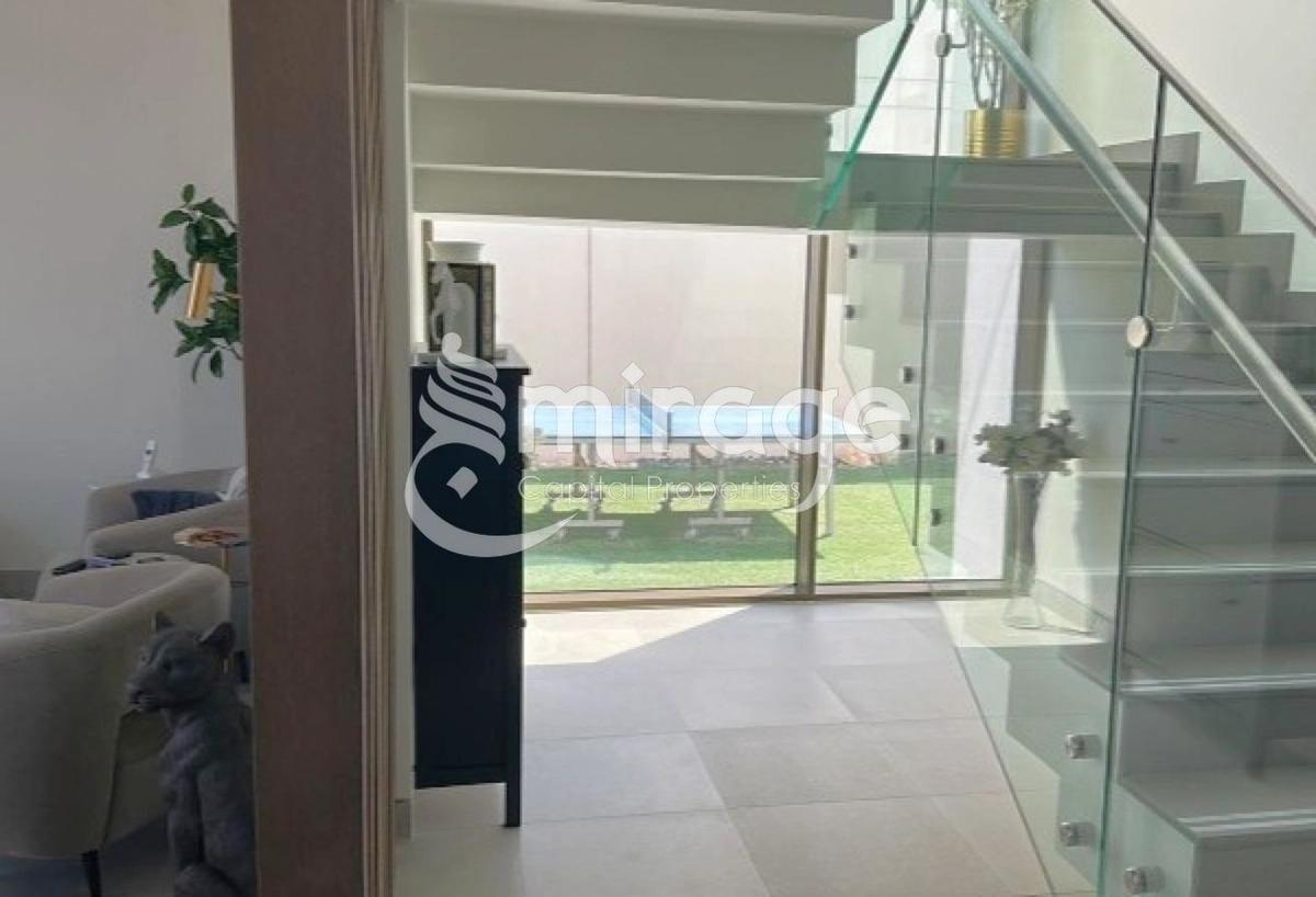 Prestigious 4BR Villa | Seef Al Jubail-2-2