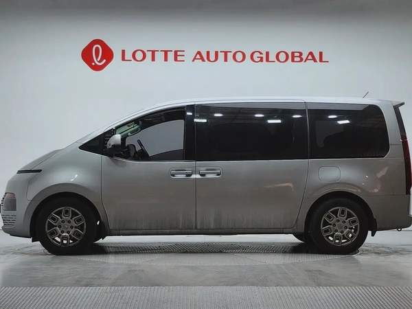 STARIA(H1) (D) 2.2 Tourer 9seats Modern Trim