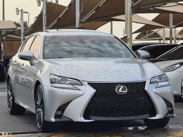 لكزس GS350 F-SPORT موديل 2016 وارد دفع خلفى سنجل فل اوبشن بحاله ممتازه