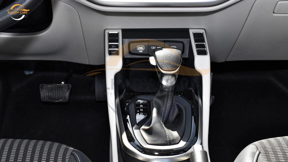 KIA CARENS 1.5L 7-SEATS MODEL 2025 GCC SPECS-19-19