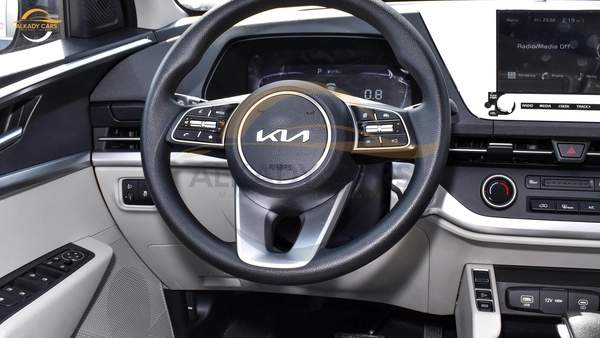 KIA CARENS 1.5L 7-SEATS MODEL 2025 GCC SPECS