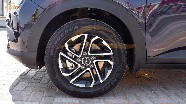 KIA CARENS 1.5L 7-SEATS MODEL 2025 GCC SPECS