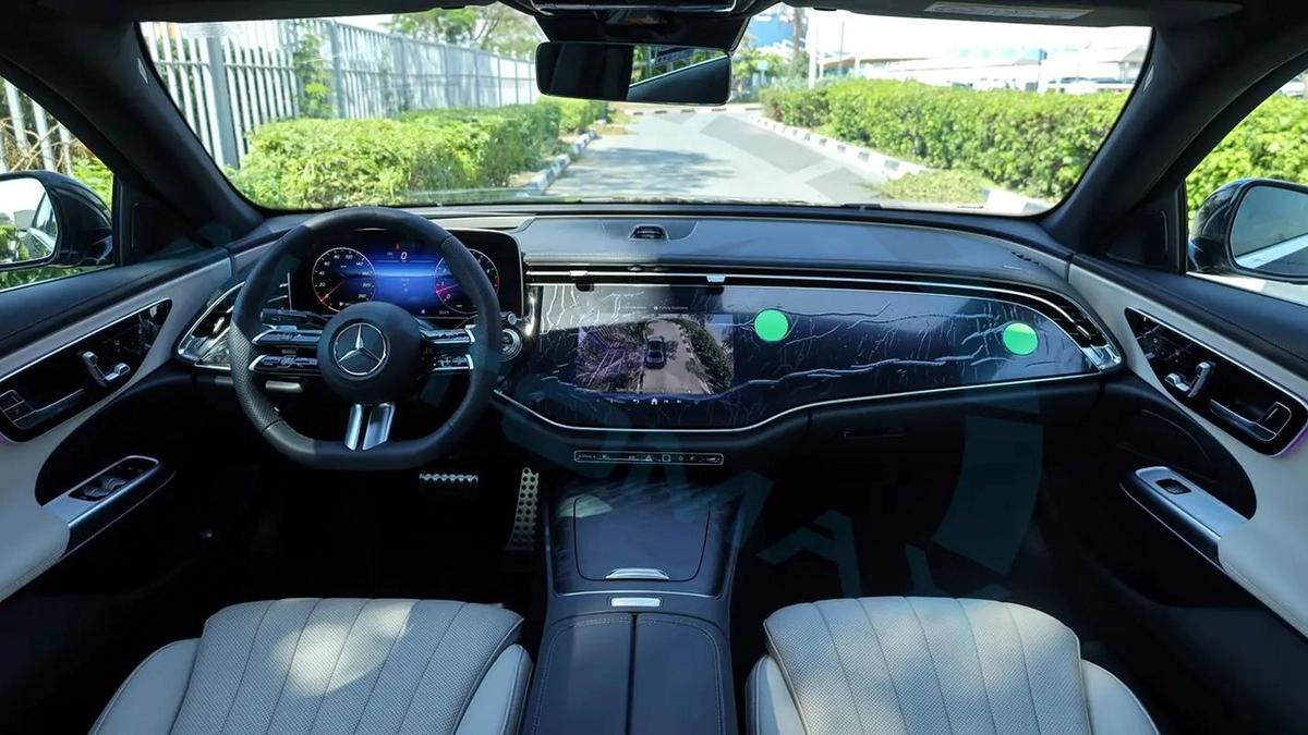 2026 Mercedes-Benz E 200 AMG EQ Boost 2.0L RWD GCC With 2 Years Unlimited Mileage Warranty-14-14
