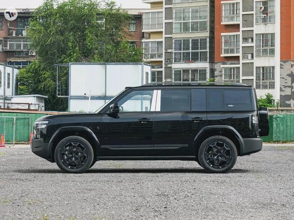 BYD Titanium 7 ultra (Export / Can Register in UAE)