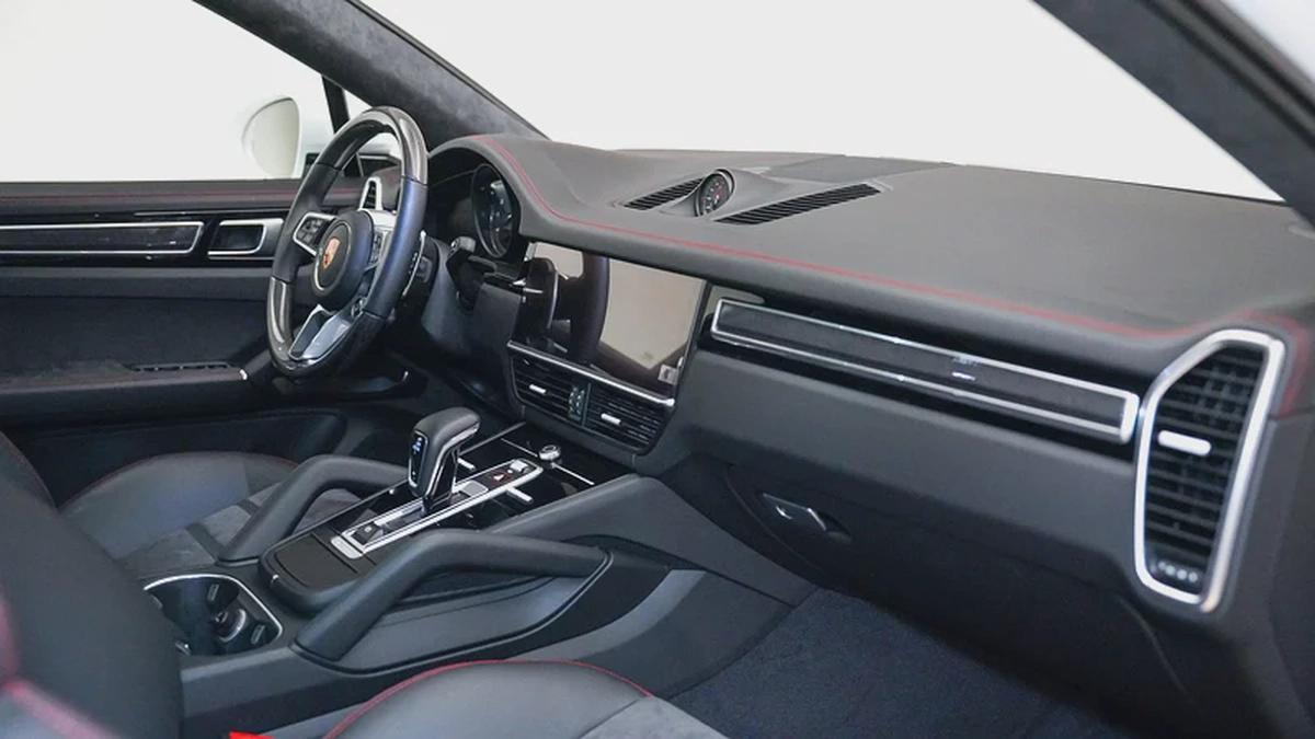 Special Offer | AED 6,257 PM | Up to 3 Years Unlimited Warranty | Cayenne Coupe GTS-5-5