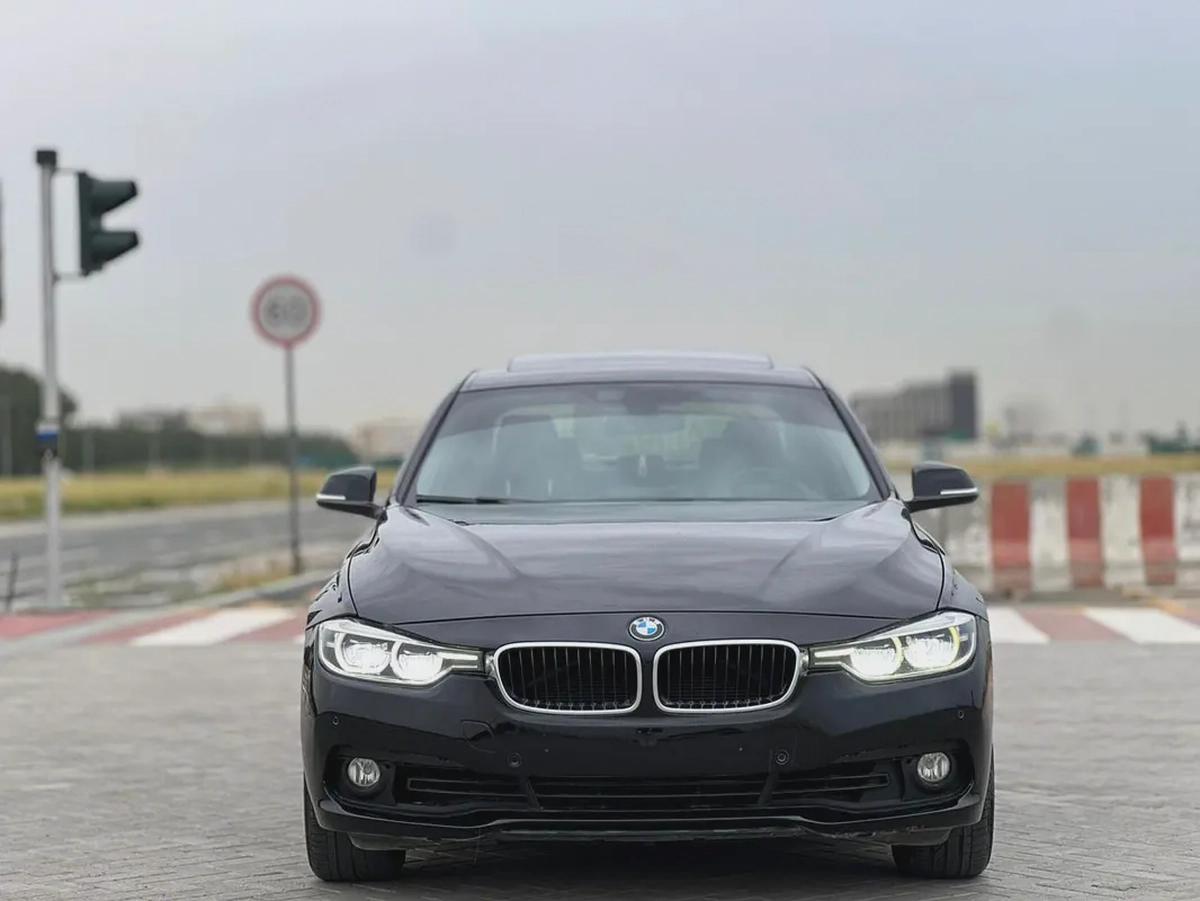 BMW 3-Series 318ci 2018 GCC Specs - Excellent Condition-0-0