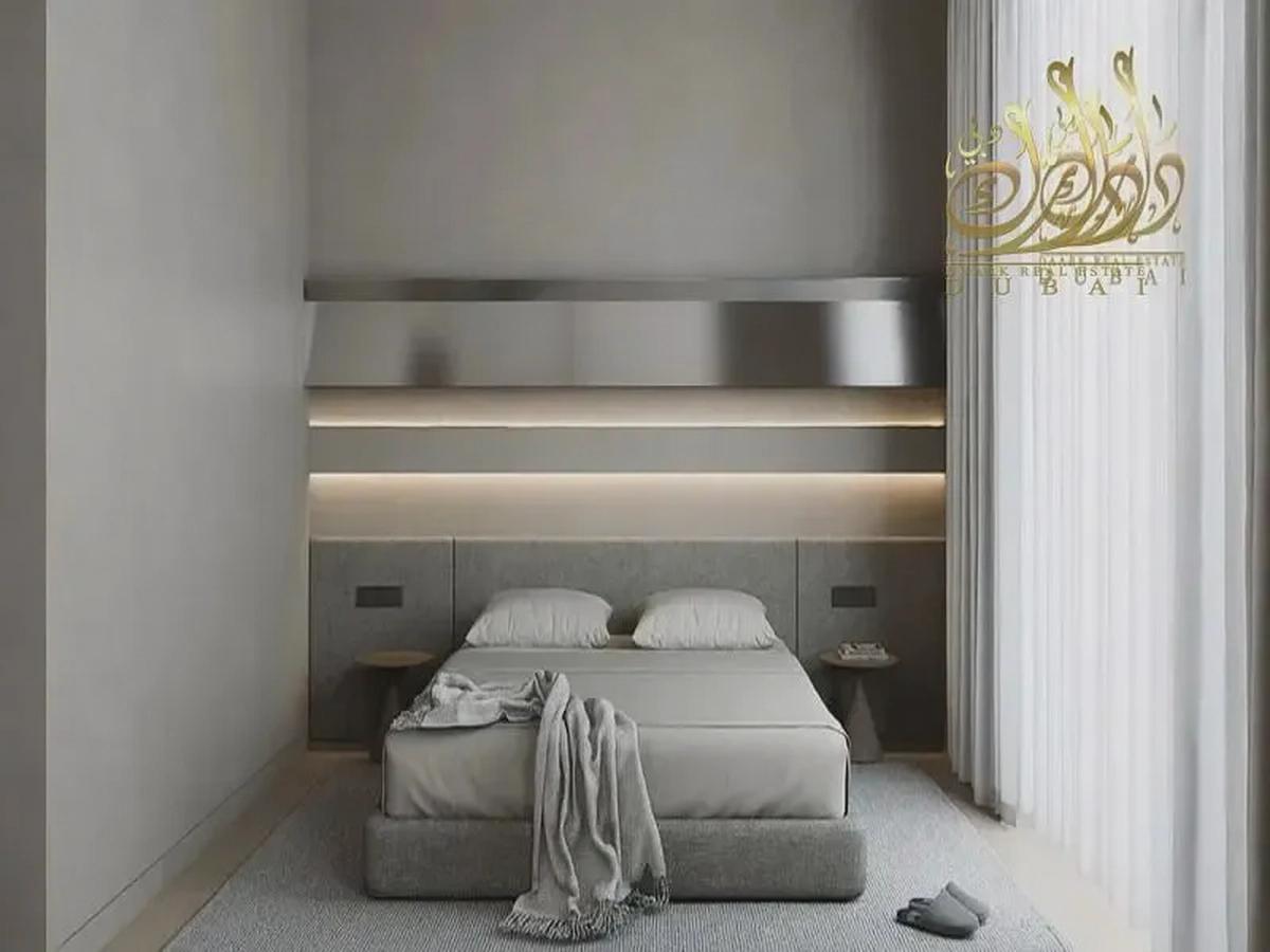 Furnished_12% ROI_2Min Walk To metro_Creek&Burj Khalifa View-6-6