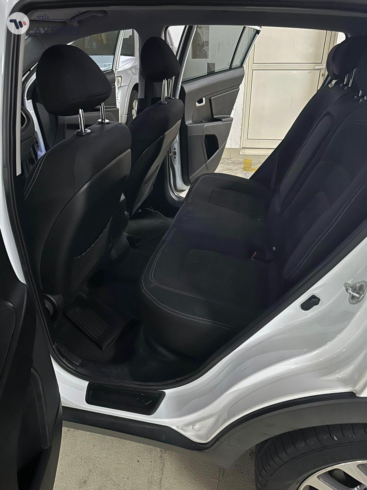 Kia Sportage 2015 EX very good condiiton-7-7