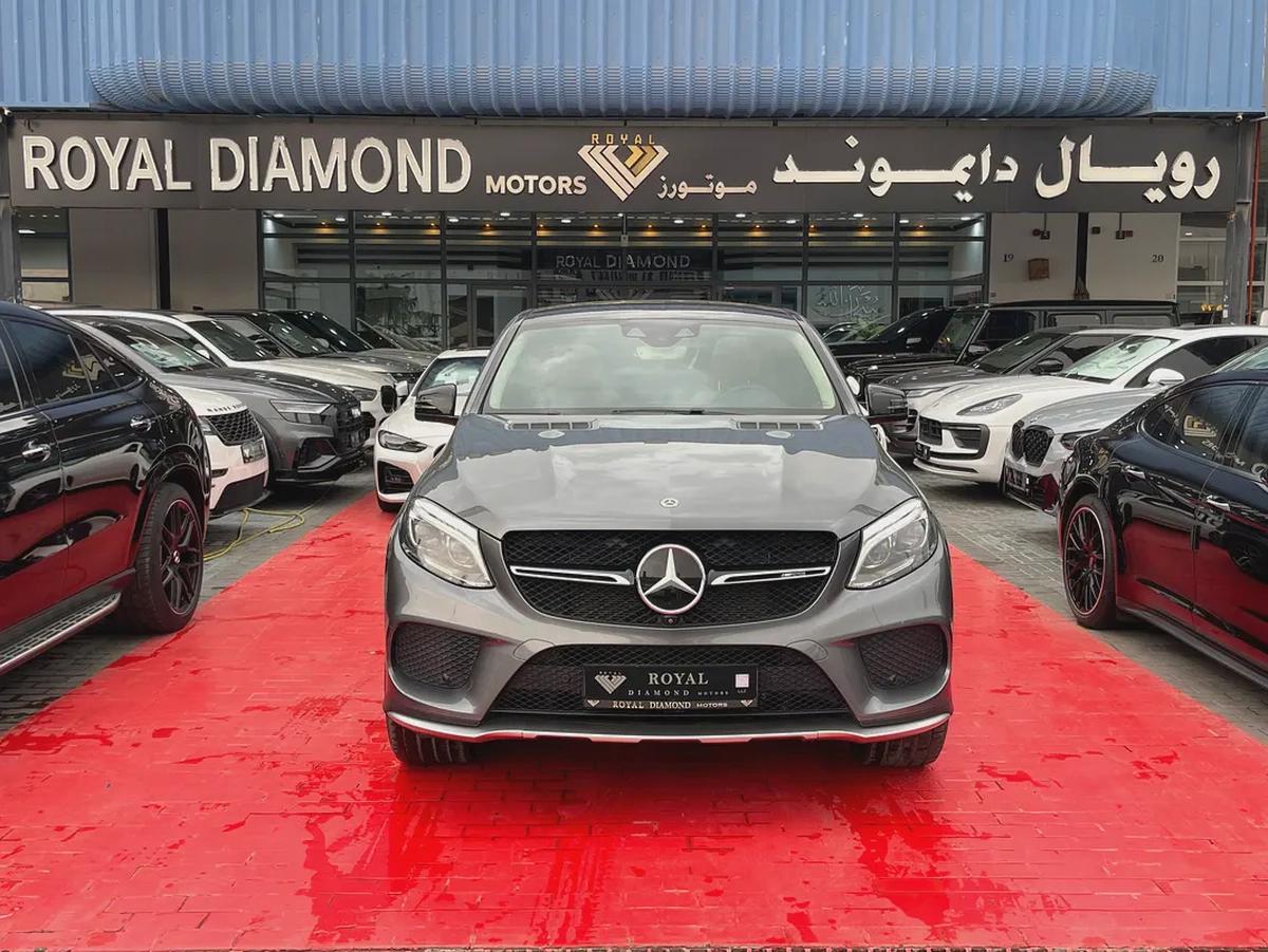 GCC Specs Mercedes-Benz GLE 43 AMG Coupe 2018 - Excellent Condition-0-0