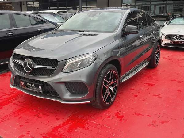 GCC Specs Mercedes-Benz GLE 43 AMG Coupe 2018 - Excellent Condition