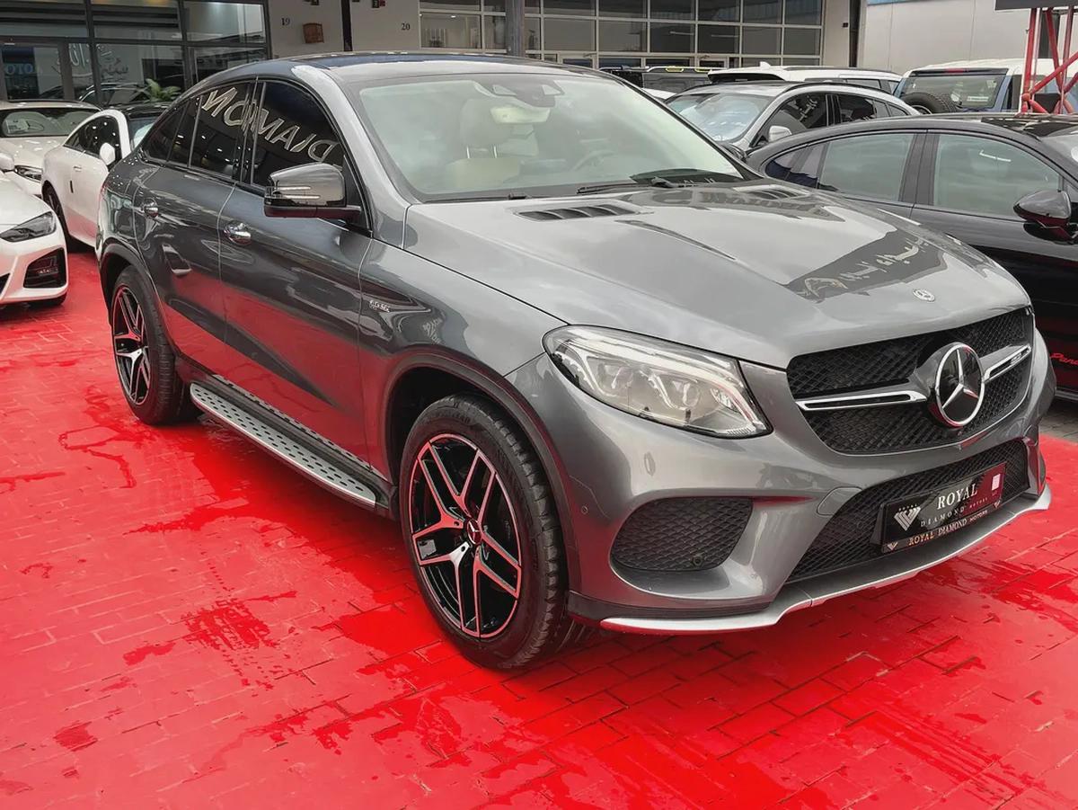 GCC Specs Mercedes-Benz GLE 43 AMG Coupe 2018 - Excellent Condition-2-2