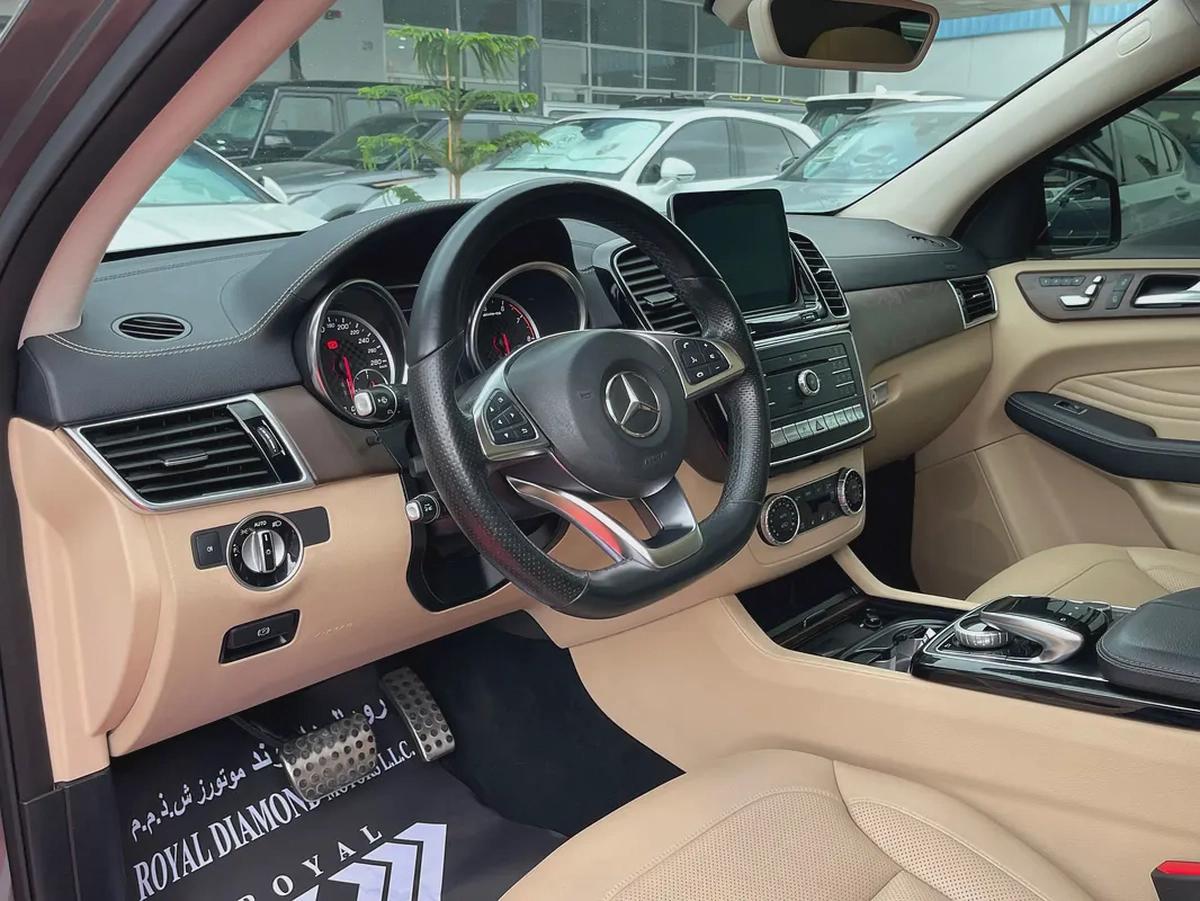 GCC Specs Mercedes-Benz GLE 43 AMG Coupe 2018 - Excellent Condition-6-6