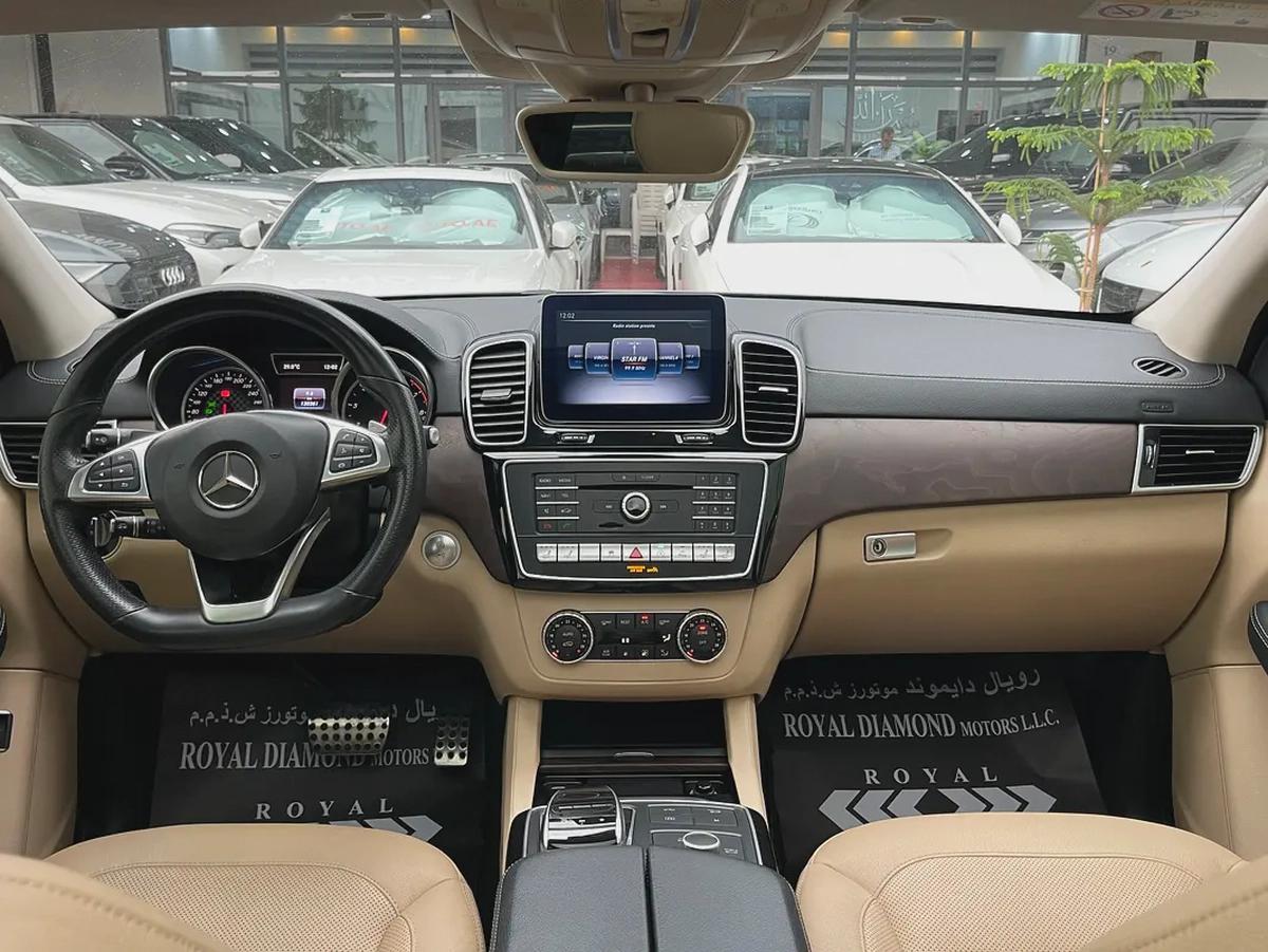 GCC Specs Mercedes-Benz GLE 43 AMG Coupe 2018 - Excellent Condition-7-7