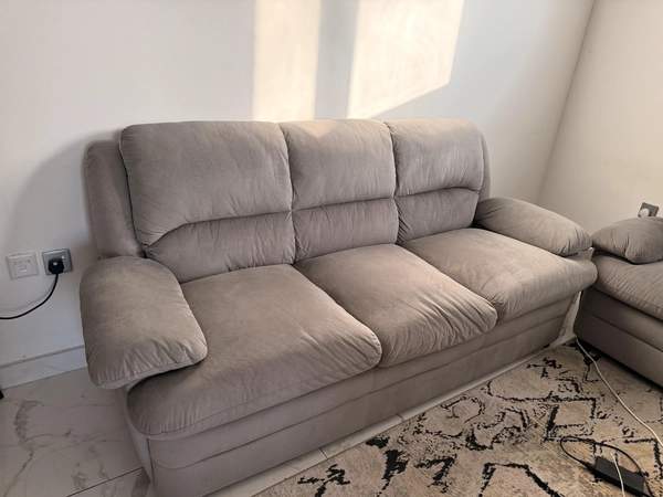 5 seater’s sofa