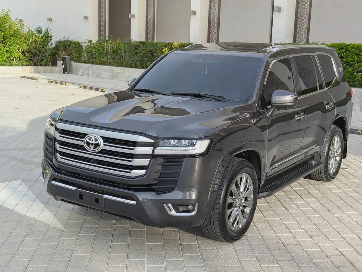 Toyota Land Cruiser 2013 Facelifted 2025 With Interior and Exterior GXR V6 Full Option - GCC Specs-0-0