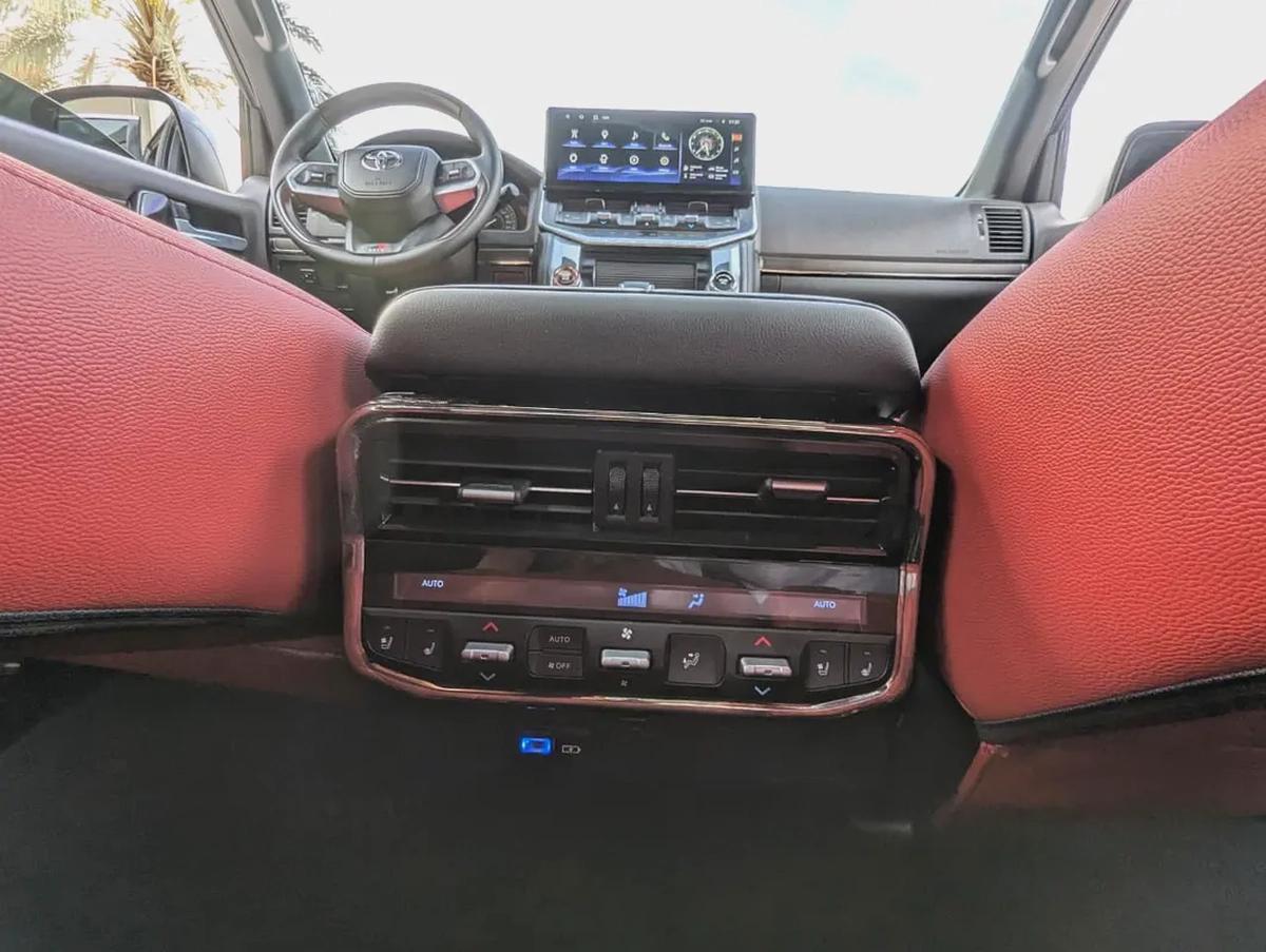 Toyota Land Cruiser 2013 Facelifted 2025 With Interior and Exterior GXR V6 Full Option - GCC Specs-13-13