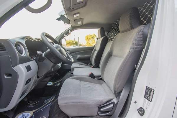 2016 Nissan Urvan | Delivery Van | GCC Specs | Ref#N03549