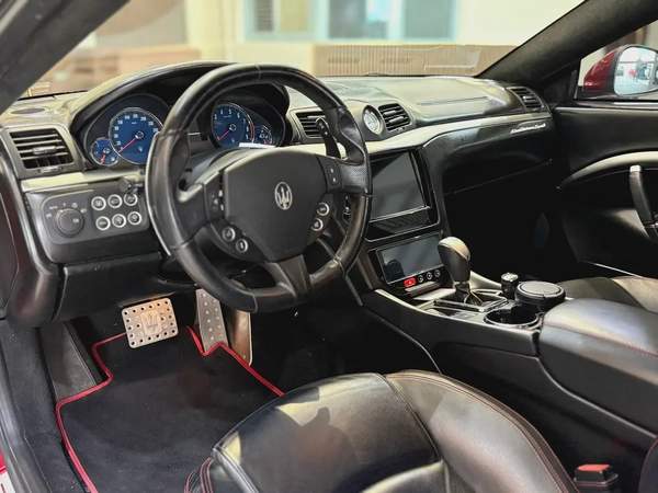 Maserati GranTurismo II 2014 II FULL LOADED