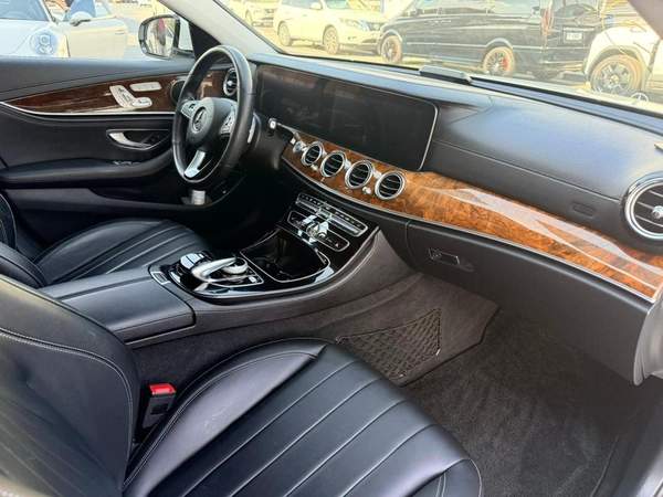 Mercedes-Benz E 400