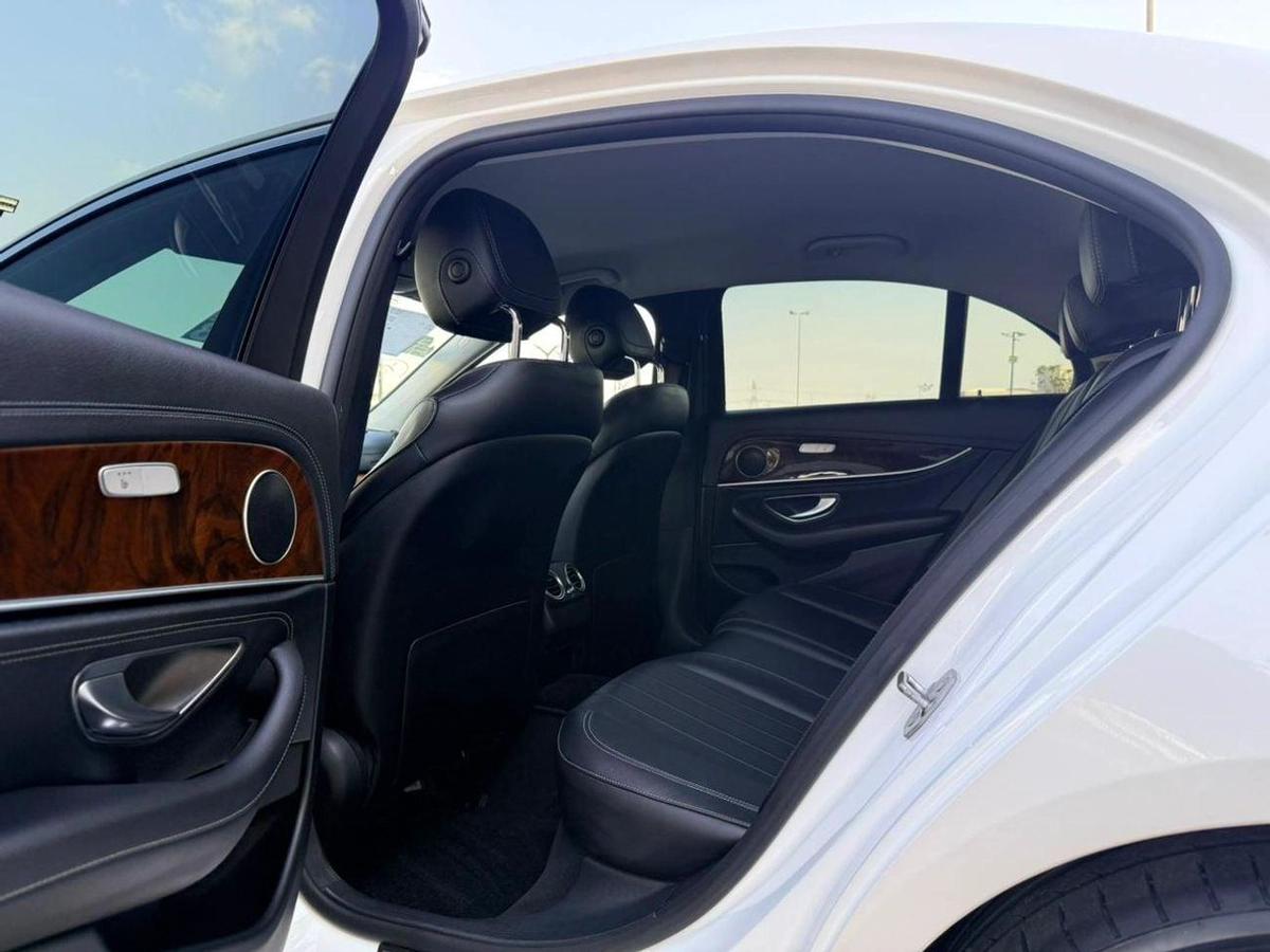 Mercedes-Benz E 400-12-12