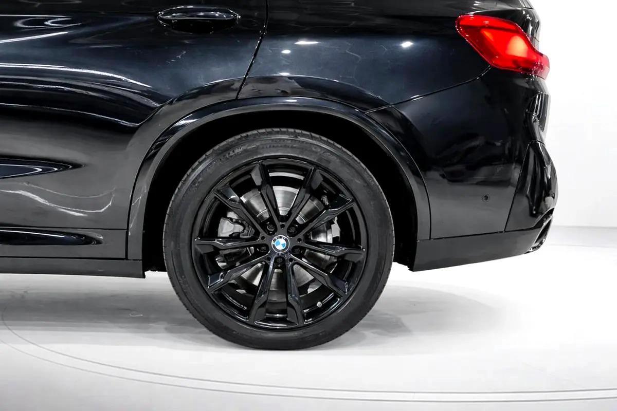 AED 3,329 / Monthly l 0% Down Payment l xDrive30i M Sport l AGMC Warranty till 2027-3-3