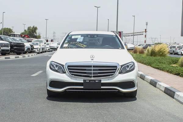 2017 - E400 - IMMACULATE CONDITION - ONLY 16,000 KM DONE