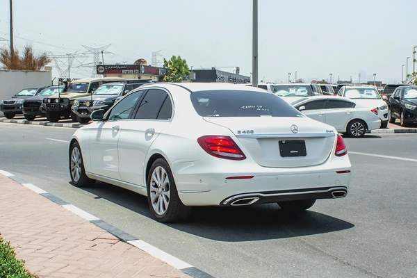 2017 - E400 - IMMACULATE CONDITION - ONLY 16,000 KM DONE