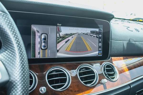 2017 - E400 - IMMACULATE CONDITION - ONLY 16,000 KM DONE