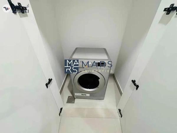 Brand new 4 bedroom corner unit with majlis in Robinia for rent just 195k