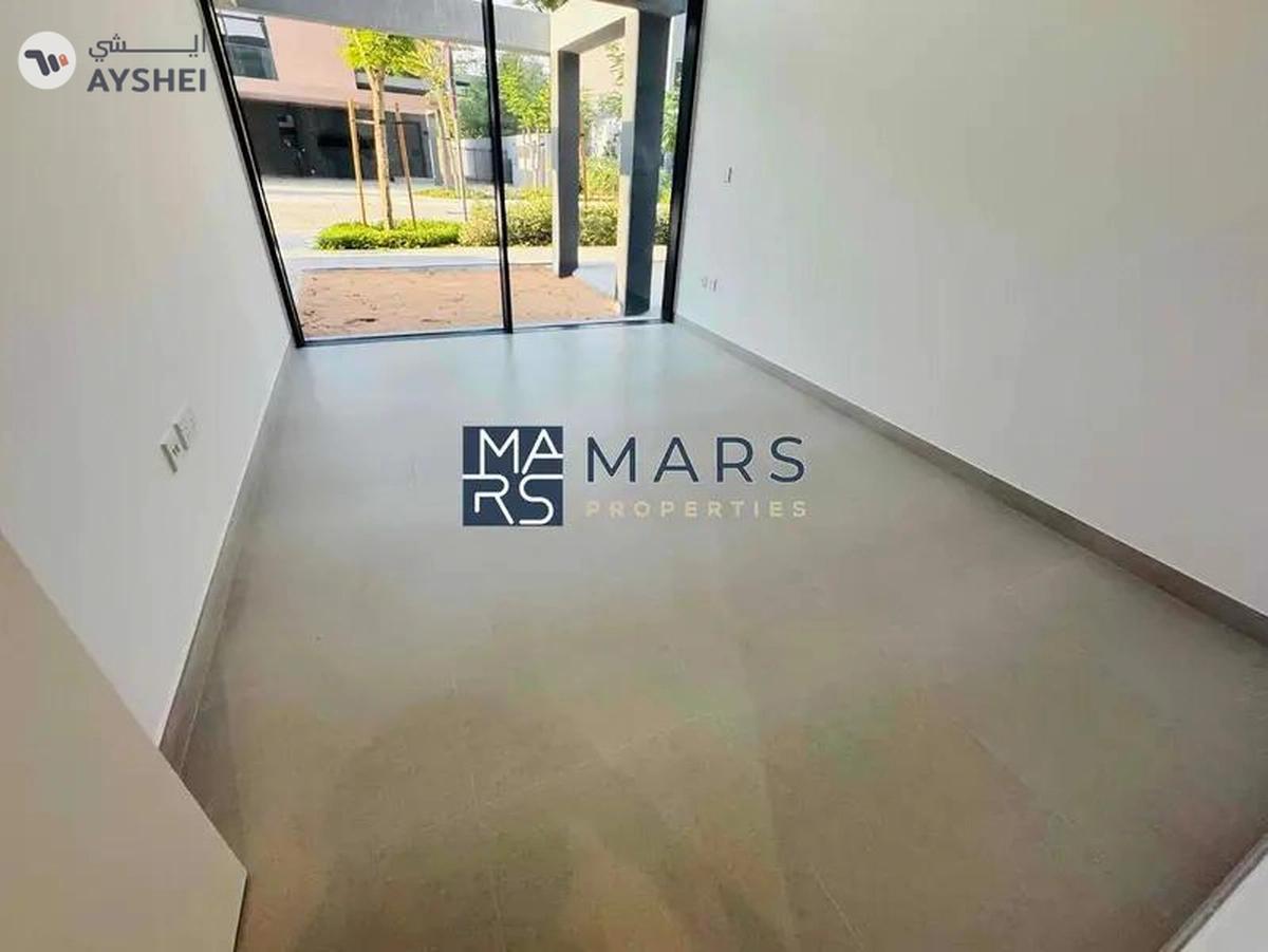 Brand new 4 bedroom corner unit with majlis in Robinia for rent just 195k-28-28